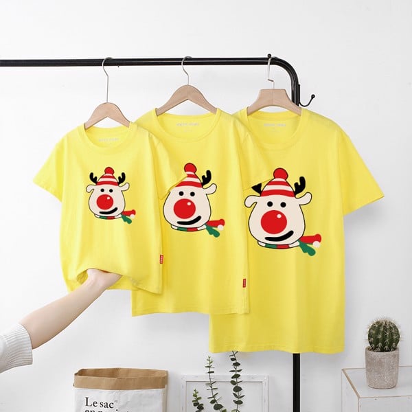 Áo gia đình Noel in hình chú tuần lộc đội mũ GF1824103