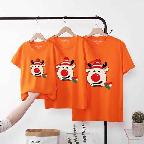 Áo gia đình Noel in hình chú tuần lộc đội mũ GF1824103