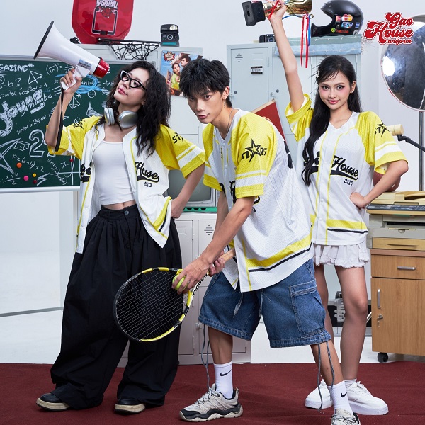 mẫu đồng phục lớp baseball màu vàng phối trắng